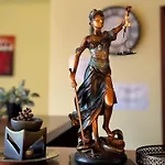 Libra 3*